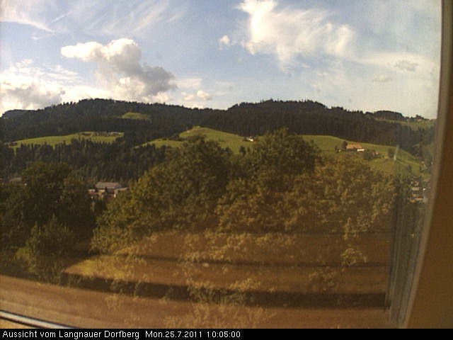 Webcam-Bild: Aussicht vom Dorfberg in Langnau 20110725-100500