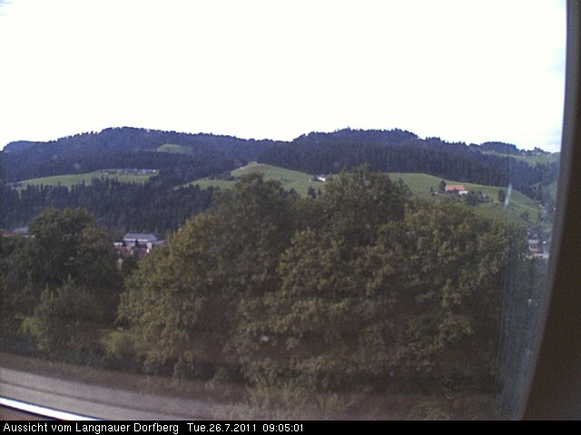 Webcam-Bild: Aussicht vom Dorfberg in Langnau 20110726-090501