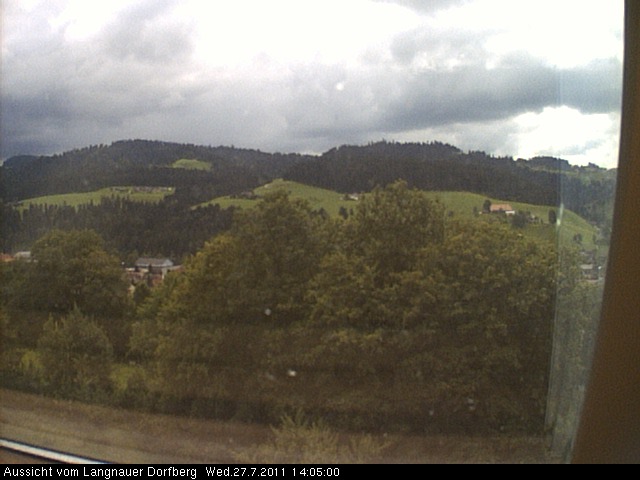 Webcam-Bild: Aussicht vom Dorfberg in Langnau 20110727-140500