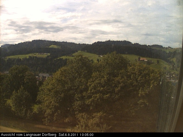 Webcam-Bild: Aussicht vom Dorfberg in Langnau 20110806-100500