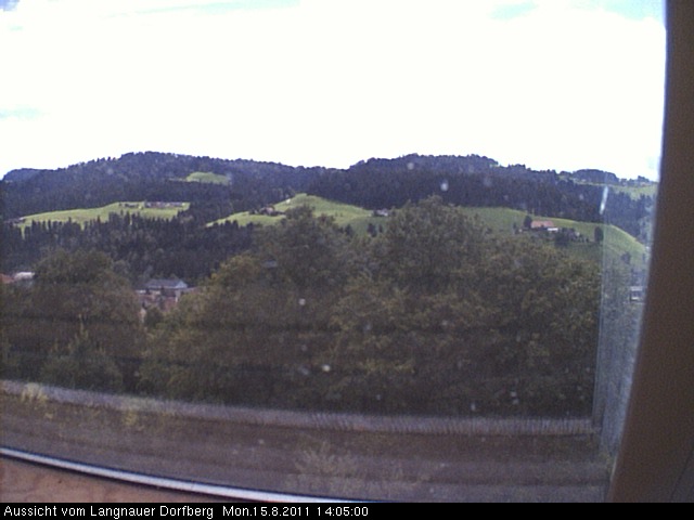 Webcam-Bild: Aussicht vom Dorfberg in Langnau 20110815-140500