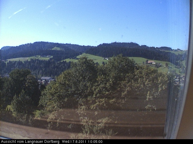 Webcam-Bild: Aussicht vom Dorfberg in Langnau 20110817-100500