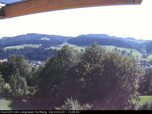 Webcam-Bild: Aussicht vom Dorfberg in Langnau 20110820-160500