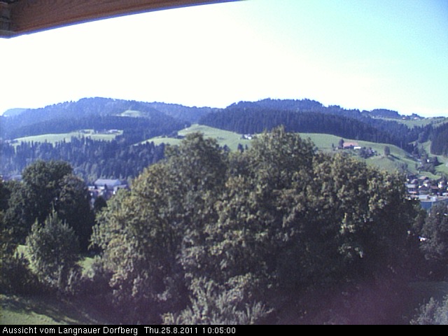 Webcam-Bild: Aussicht vom Dorfberg in Langnau 20110825-100500