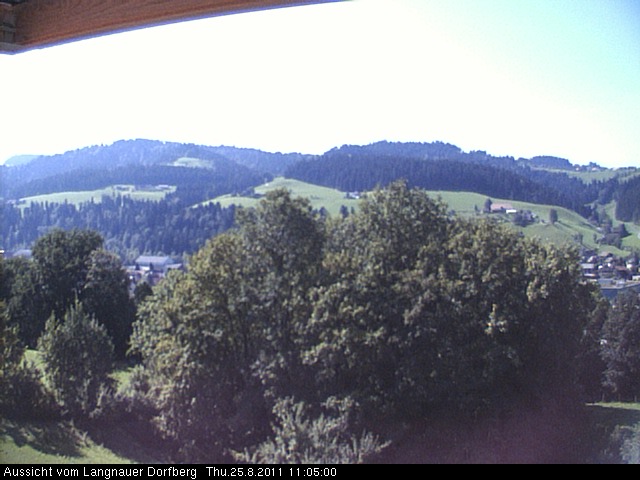 Webcam-Bild: Aussicht vom Dorfberg in Langnau 20110825-110500