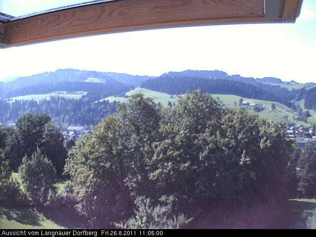 Webcam-Bild: Aussicht vom Dorfberg in Langnau 20110826-110500