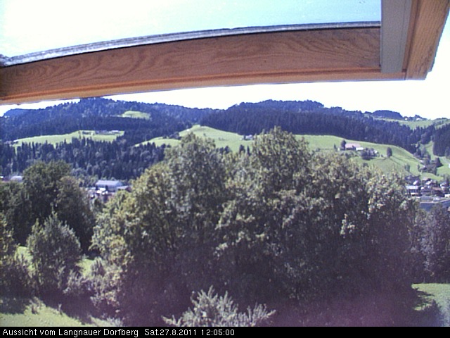 Webcam-Bild: Aussicht vom Dorfberg in Langnau 20110827-120500
