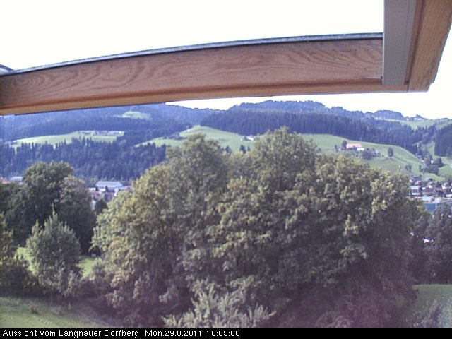 Webcam-Bild: Aussicht vom Dorfberg in Langnau 20110829-100500