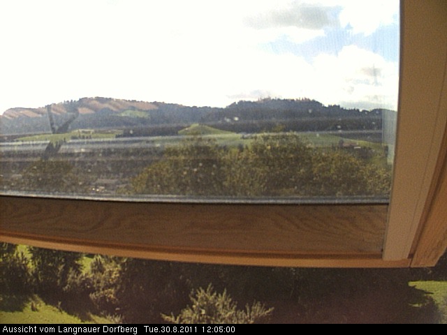 Webcam-Bild: Aussicht vom Dorfberg in Langnau 20110830-120500