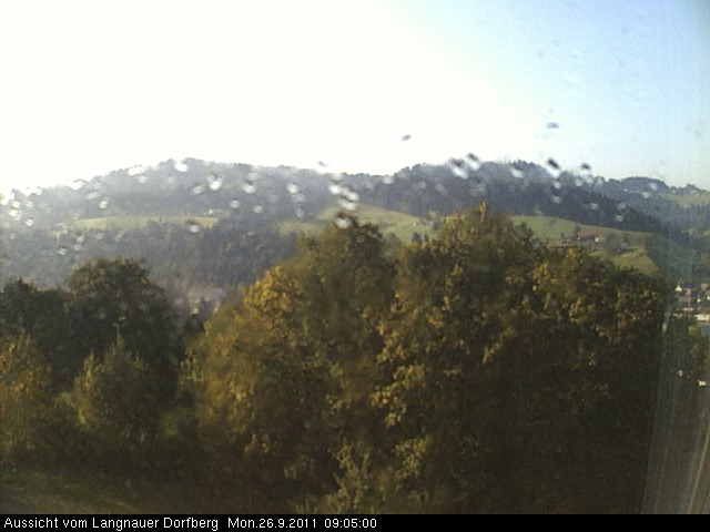 Webcam-Bild: Aussicht vom Dorfberg in Langnau 20110926-090500