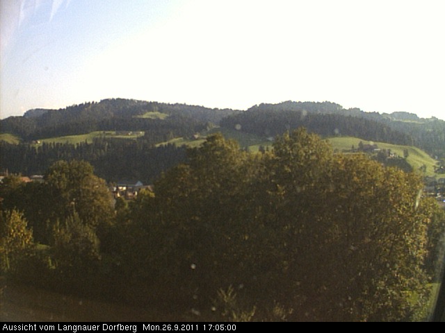 Webcam-Bild: Aussicht vom Dorfberg in Langnau 20110926-170500