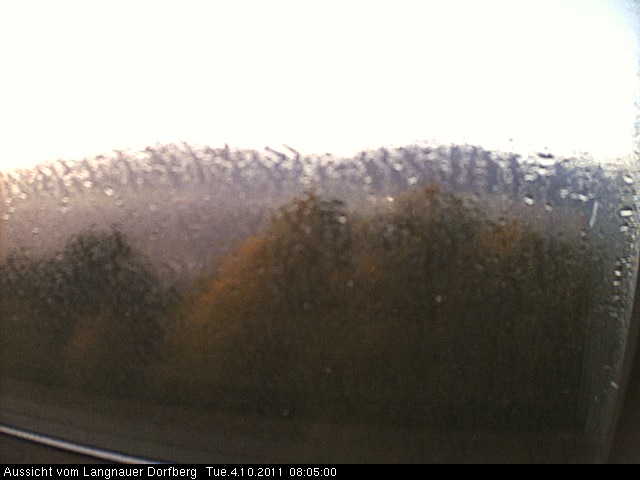 Webcam-Bild: Aussicht vom Dorfberg in Langnau 20111004-080500