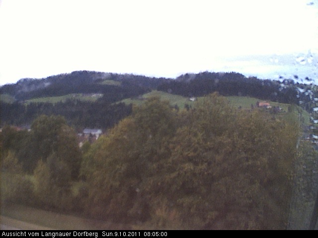 Webcam-Bild: Aussicht vom Dorfberg in Langnau 20111009-080500