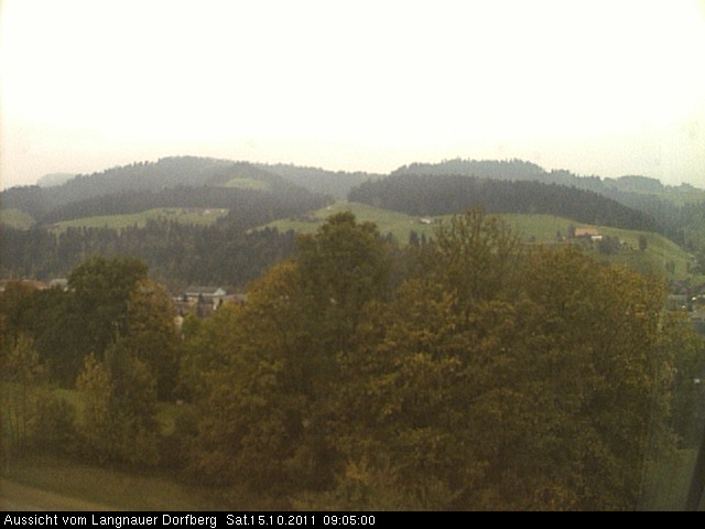 Webcam-Bild: Aussicht vom Dorfberg in Langnau 20111015-090500