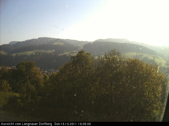 Webcam-Bild: Aussicht vom Dorfberg in Langnau 20111016-160500