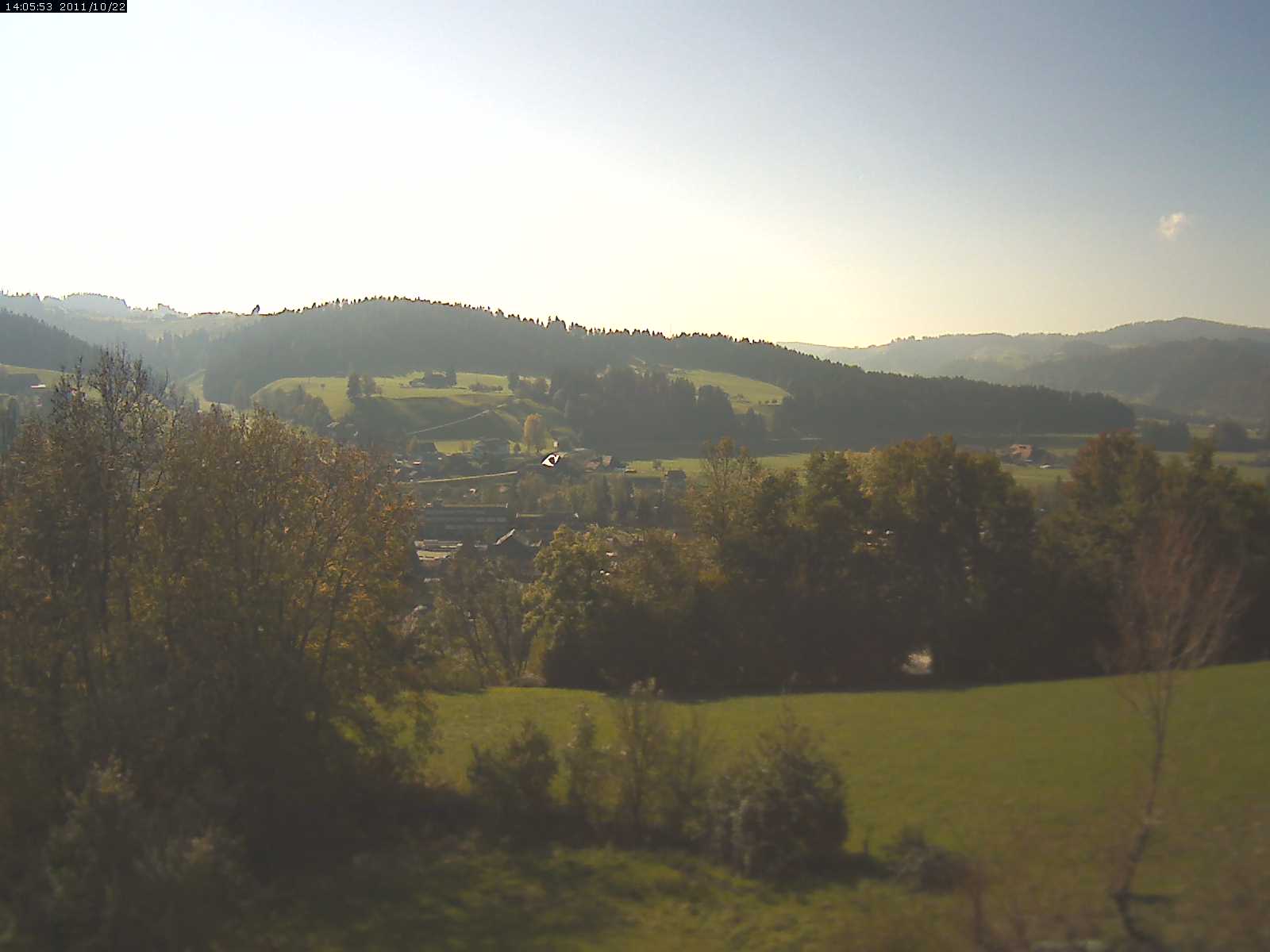 Webcam-Bild: Aussicht vom Dorfberg in Langnau 20111022-140600