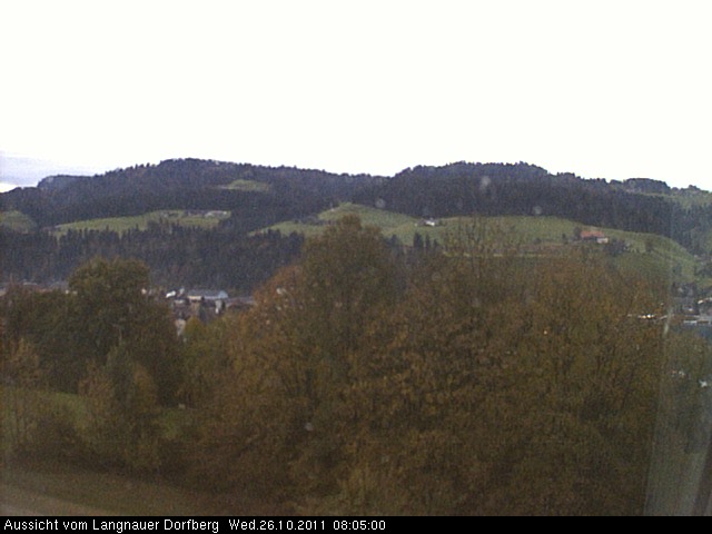 Webcam-Bild: Aussicht vom Dorfberg in Langnau 20111026-080500