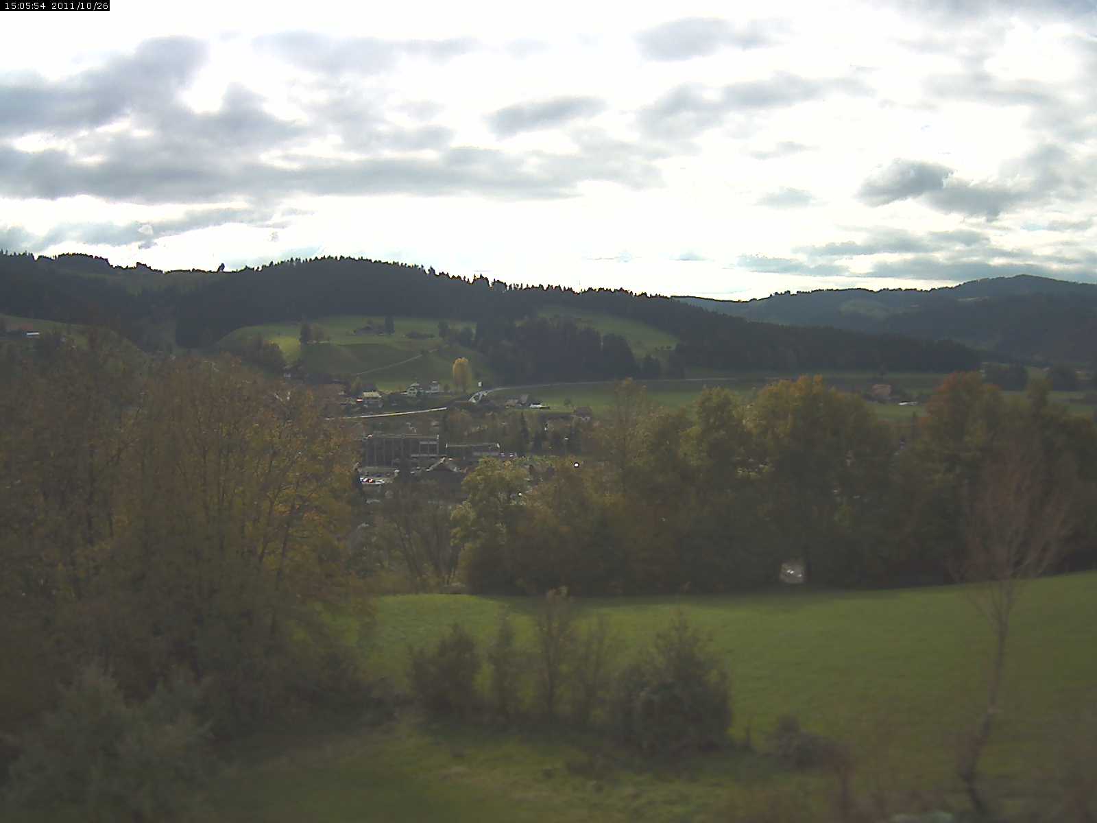 Webcam-Bild: Aussicht vom Dorfberg in Langnau 20111026-150600