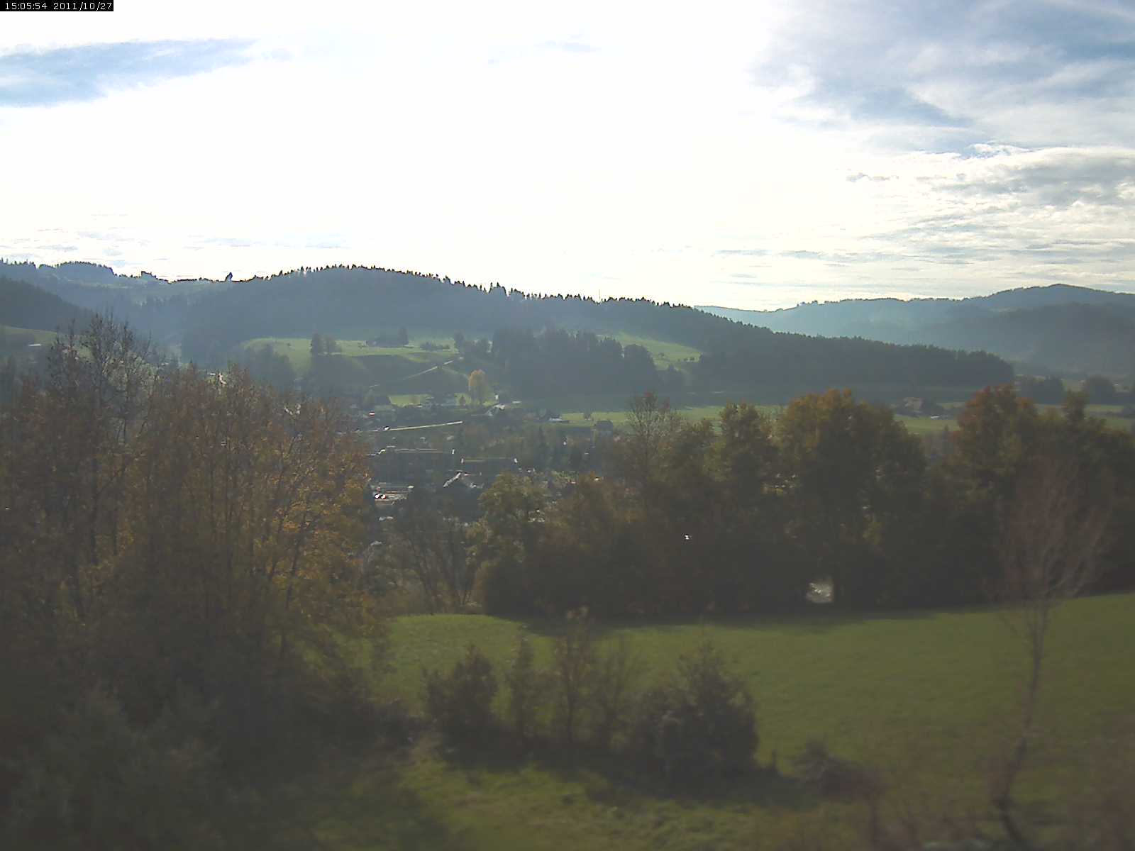 Webcam-Bild: Aussicht vom Dorfberg in Langnau 20111027-150600