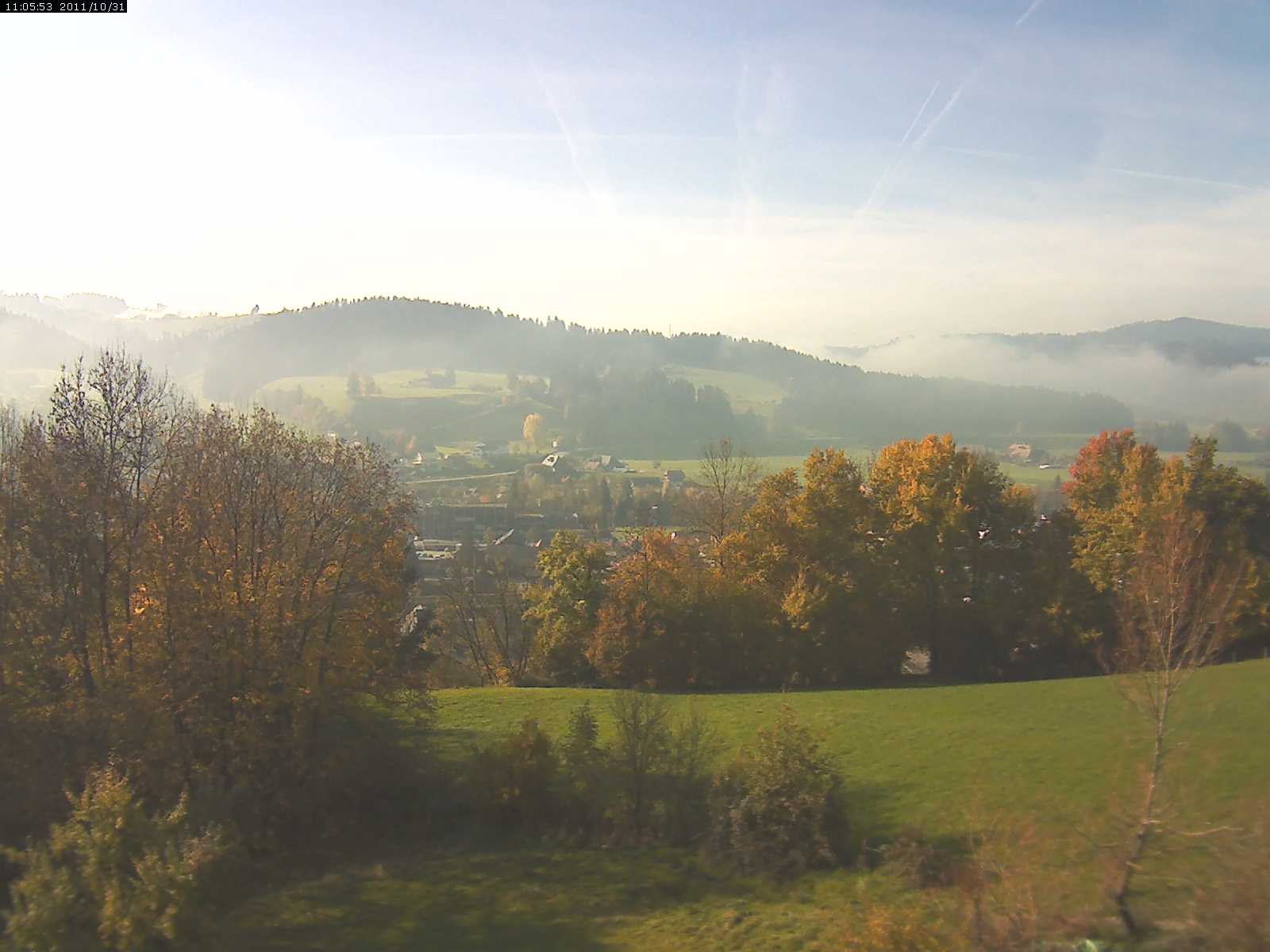 Webcam-Bild: Aussicht vom Dorfberg in Langnau 20111031-110600