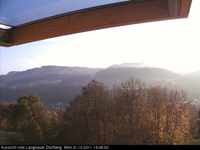 Webcam-Bild: Aussicht vom Dorfberg in Langnau 20111031-160500
