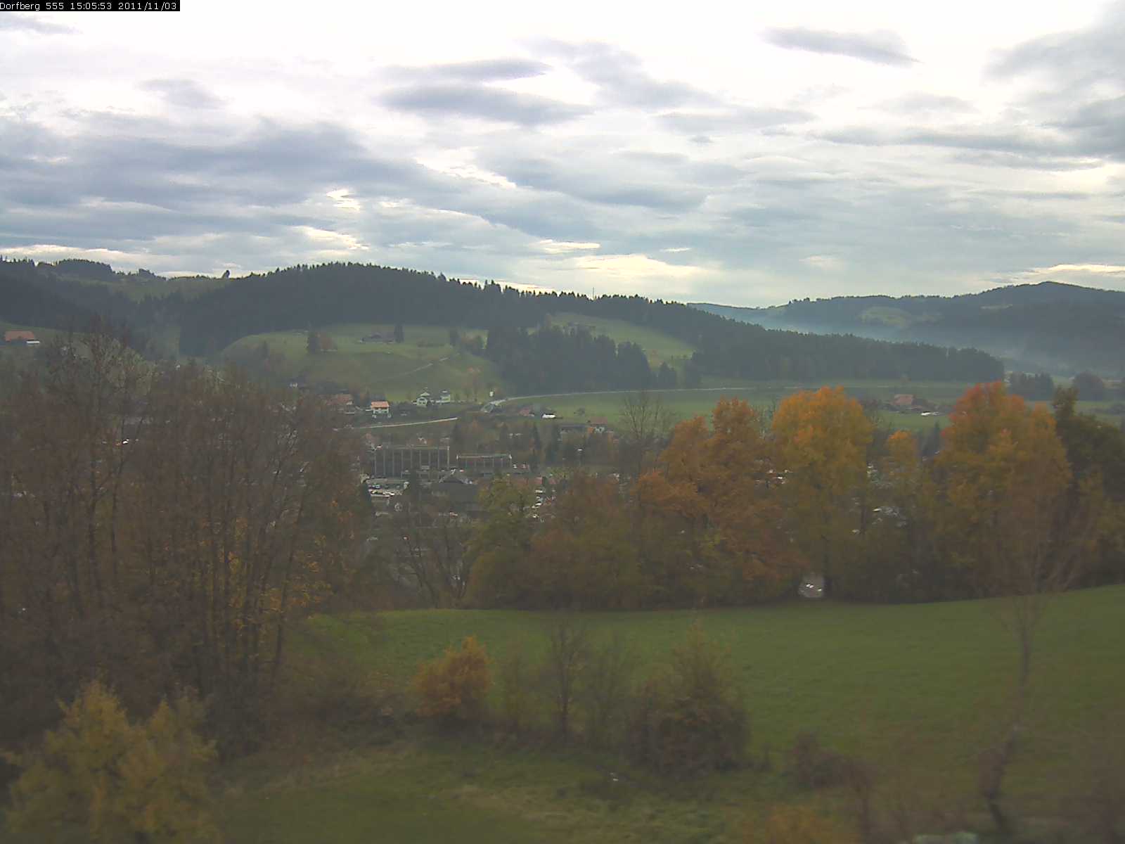 Webcam-Bild: Aussicht vom Dorfberg in Langnau 20111103-150600