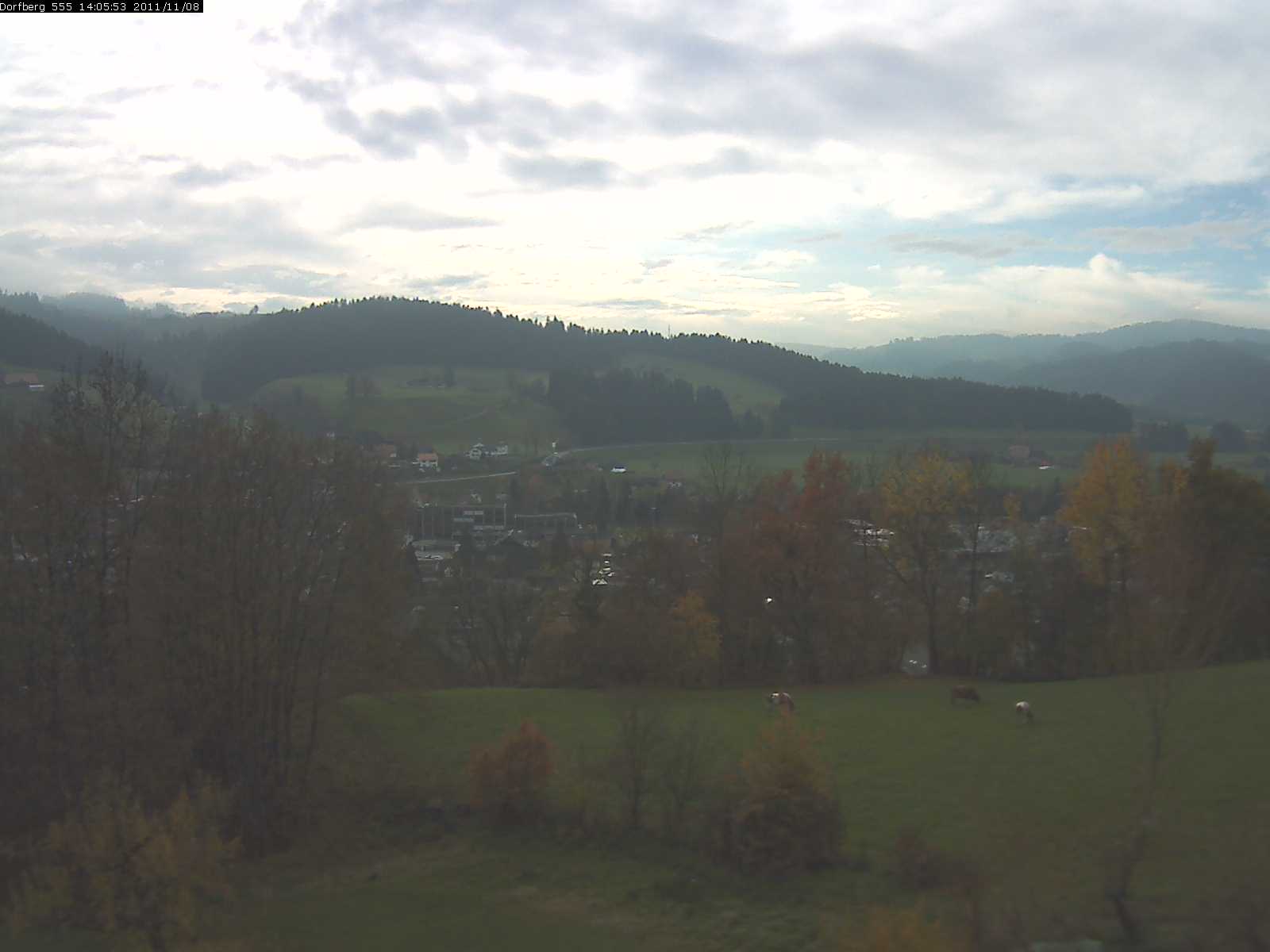 Webcam-Bild: Aussicht vom Dorfberg in Langnau 20111108-140600