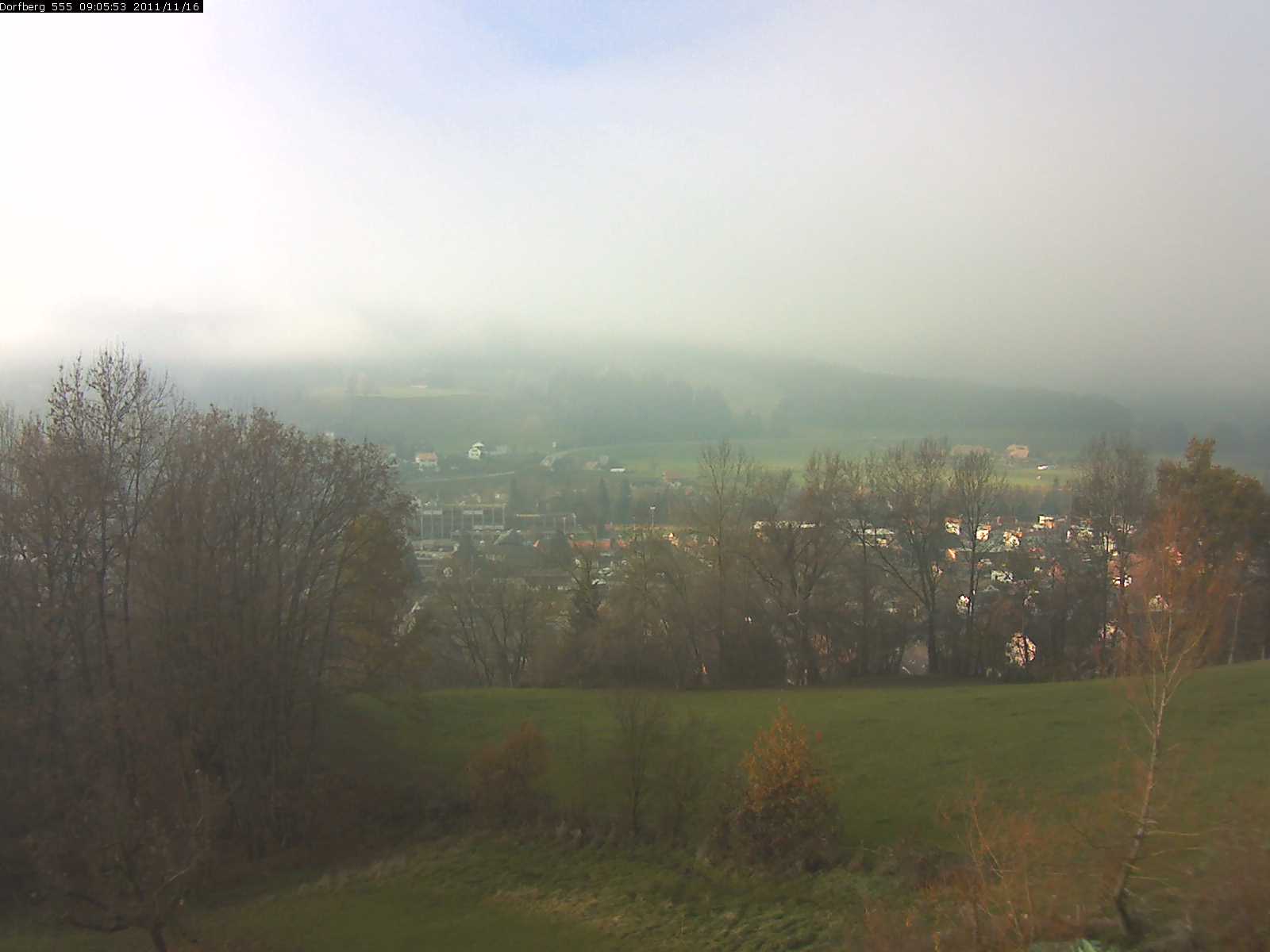 Webcam-Bild: Aussicht vom Dorfberg in Langnau 20111116-090600