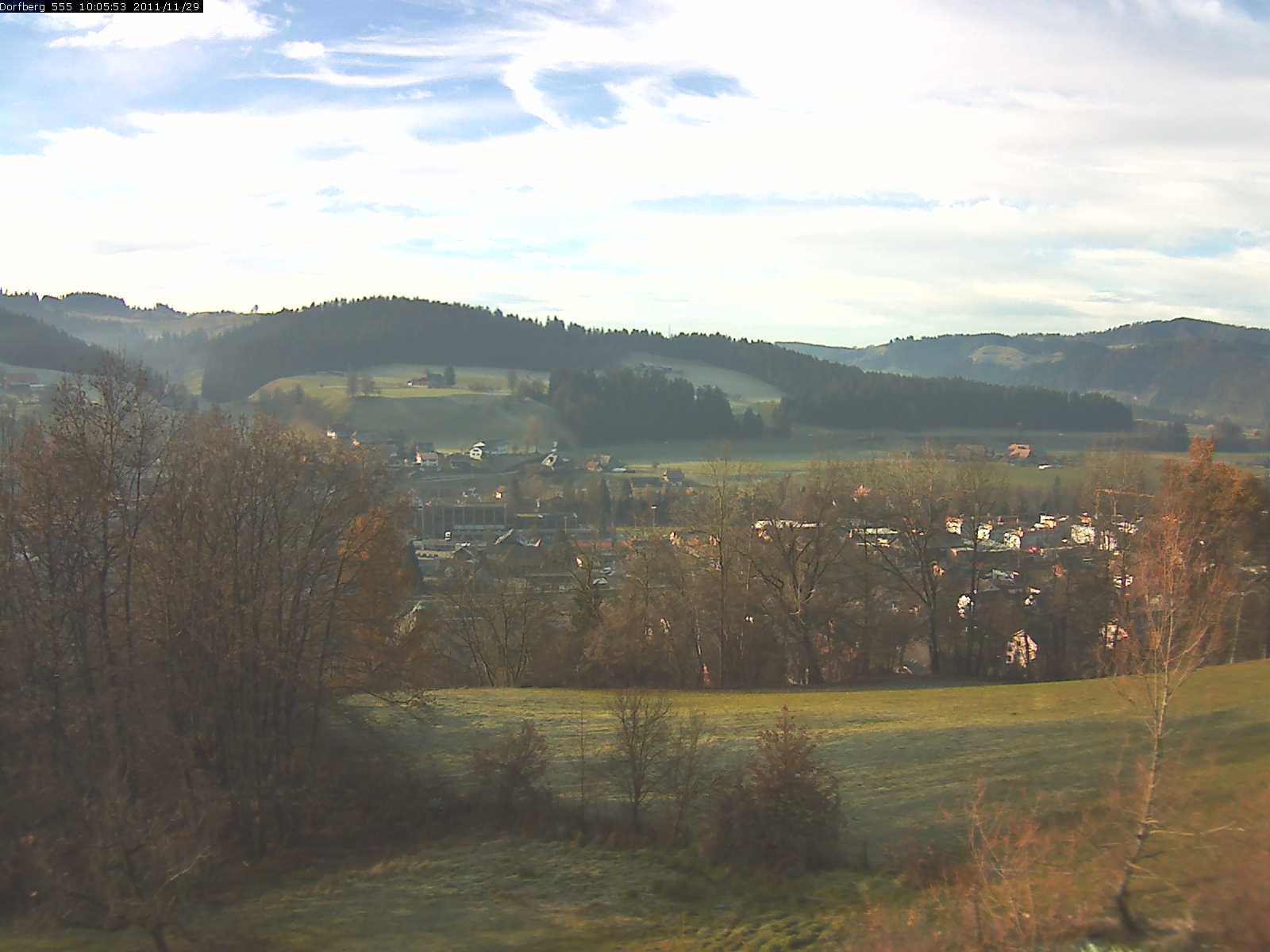 Webcam-Bild: Aussicht vom Dorfberg in Langnau 20111129-100600