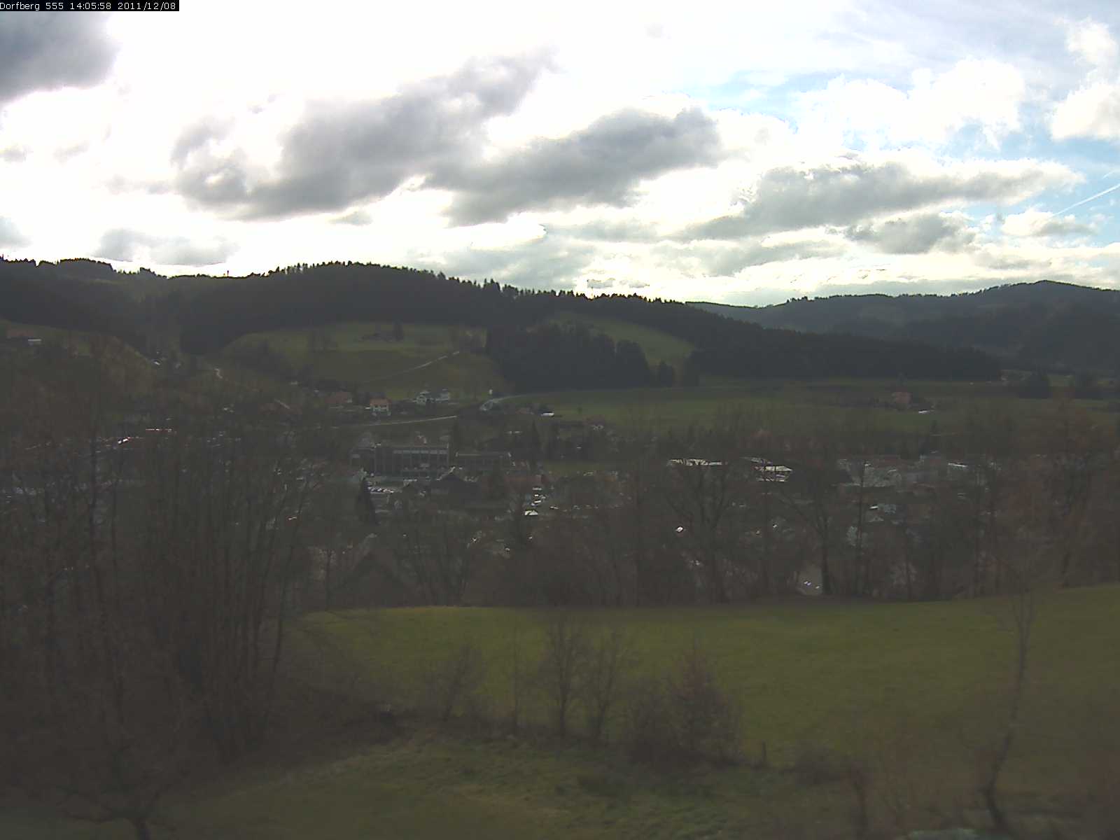 Webcam-Bild: Aussicht vom Dorfberg in Langnau 20111208-140600