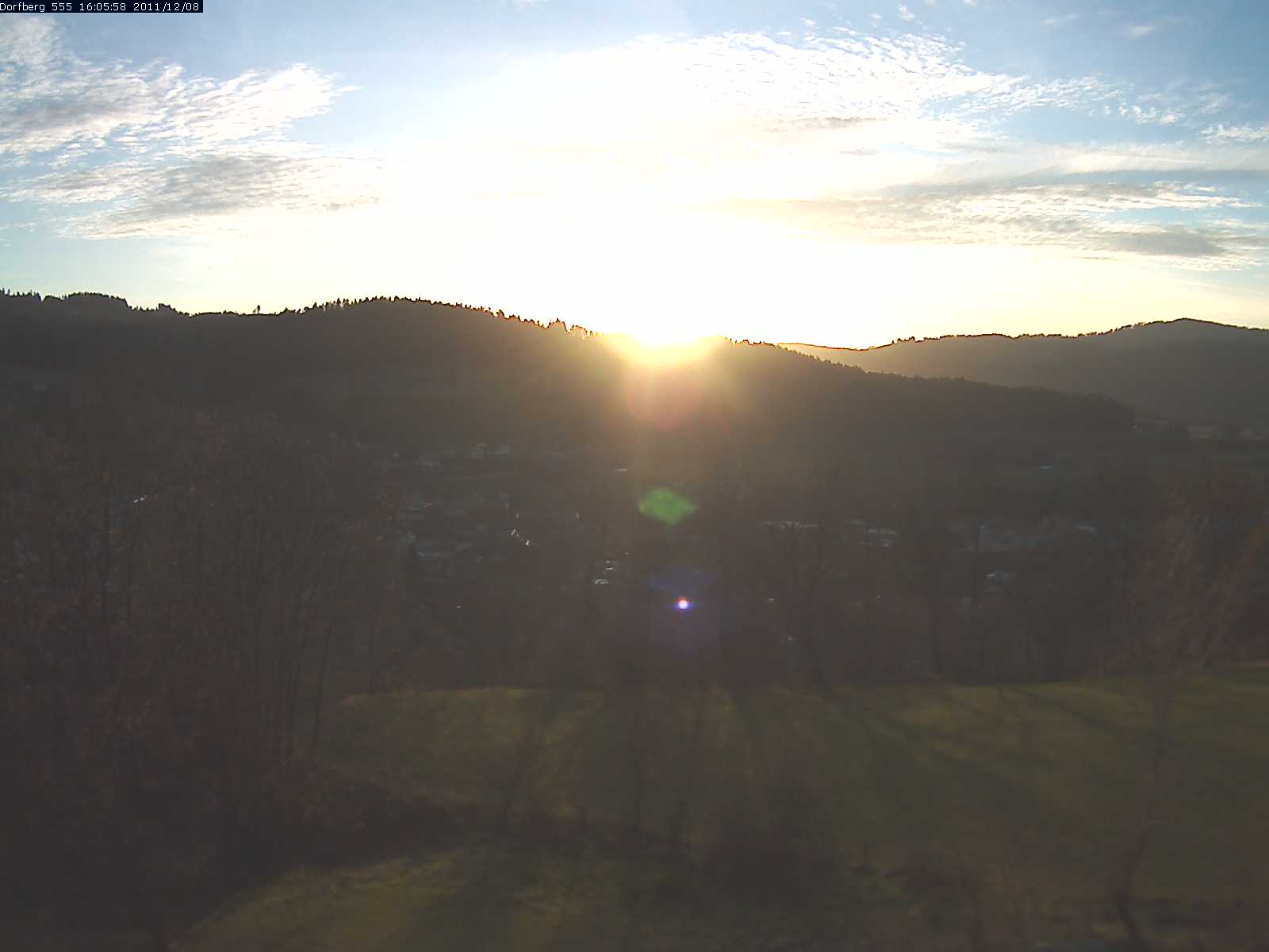 Webcam-Bild: Aussicht vom Dorfberg in Langnau 20111208-160600