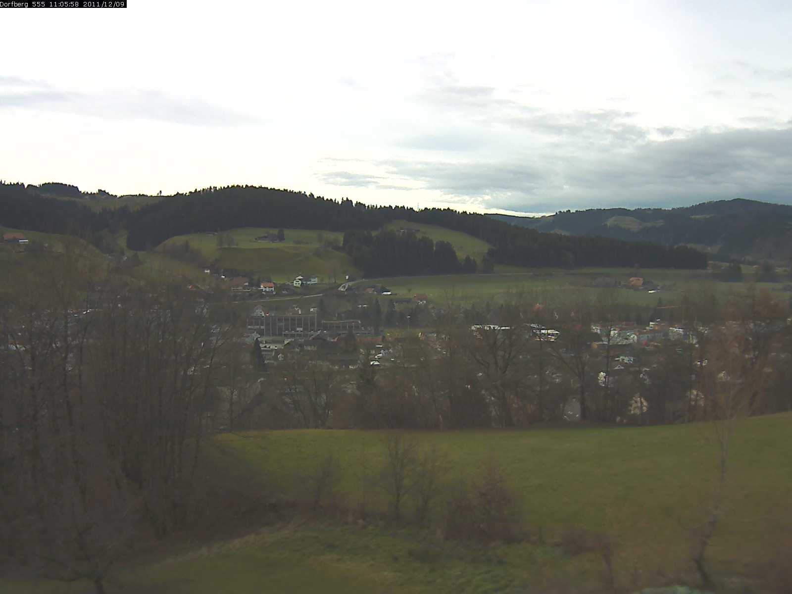 Webcam-Bild: Aussicht vom Dorfberg in Langnau 20111209-110600