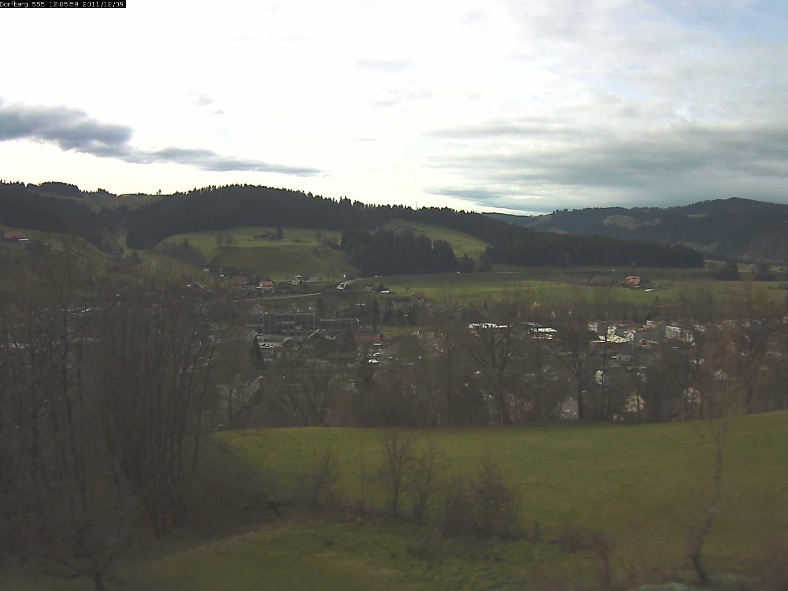 Webcam-Bild: Aussicht vom Dorfberg in Langnau 20111209-120600