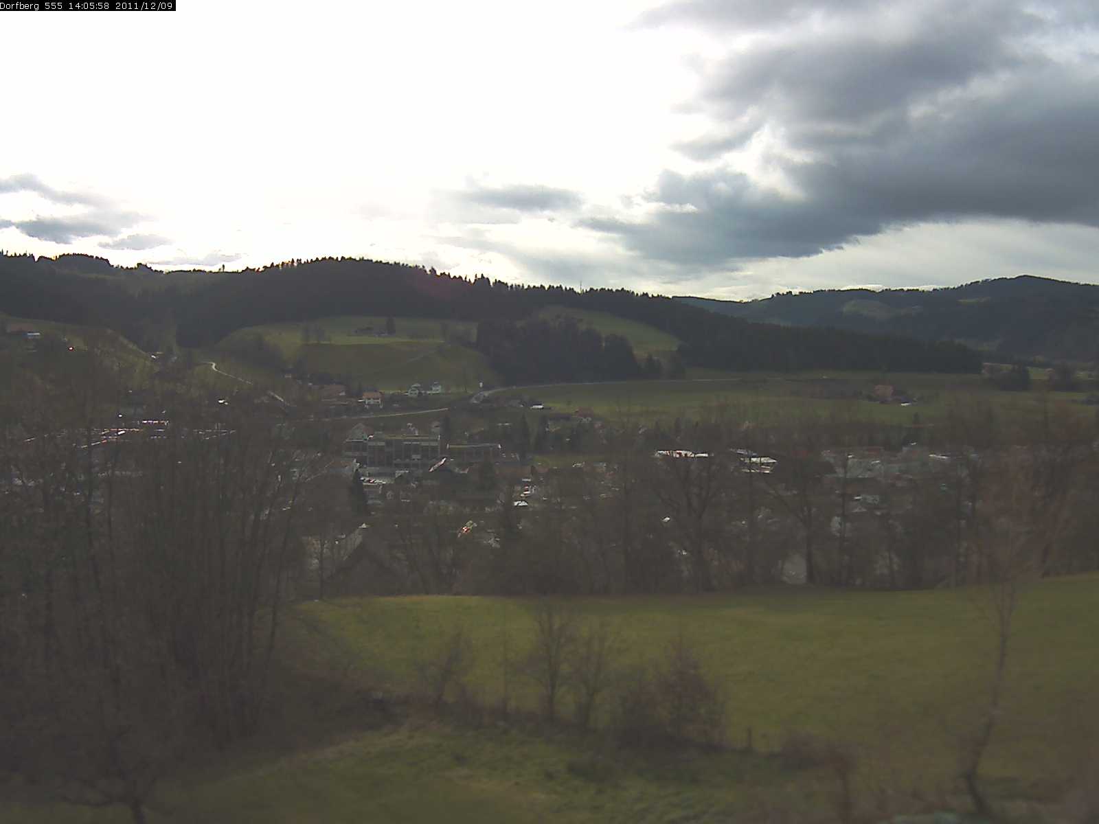 Webcam-Bild: Aussicht vom Dorfberg in Langnau 20111209-140600