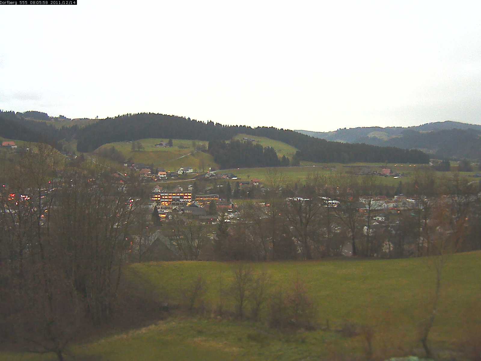 Webcam-Bild: Aussicht vom Dorfberg in Langnau 20111214-080600