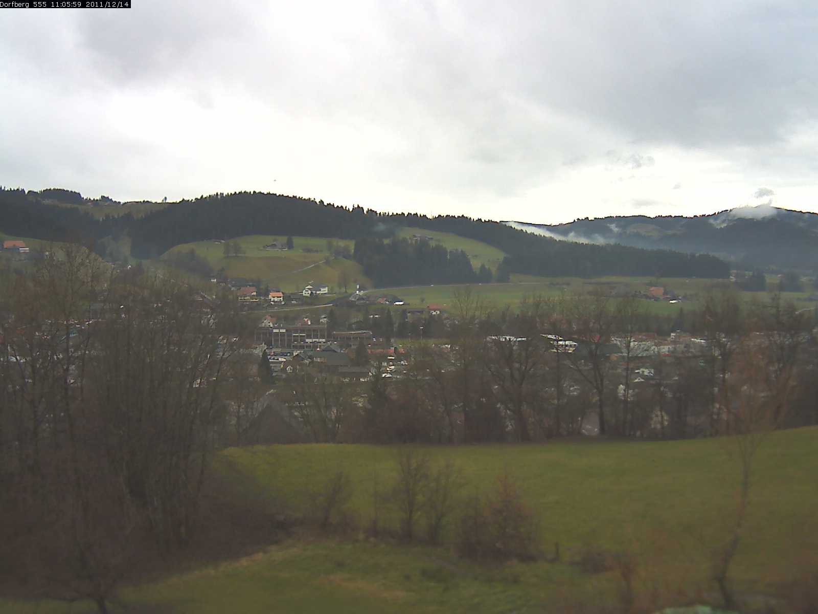 Webcam-Bild: Aussicht vom Dorfberg in Langnau 20111214-110600