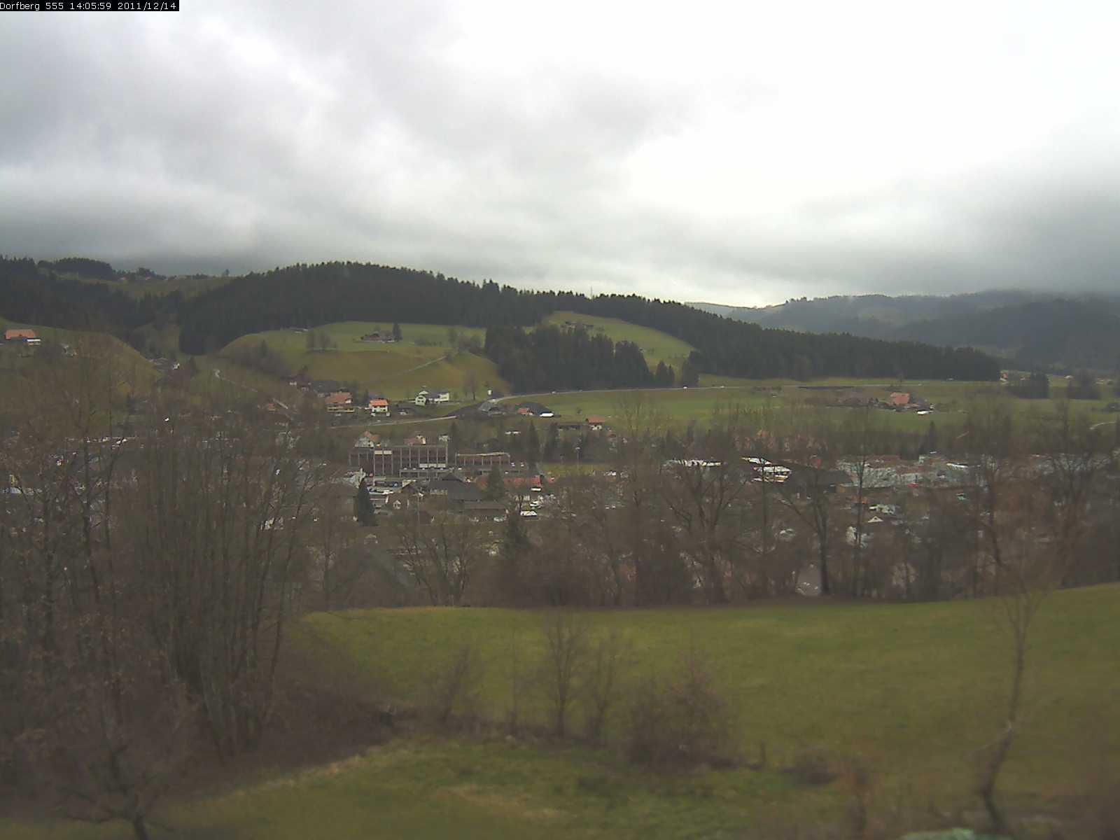 Webcam-Bild: Aussicht vom Dorfberg in Langnau 20111214-140600