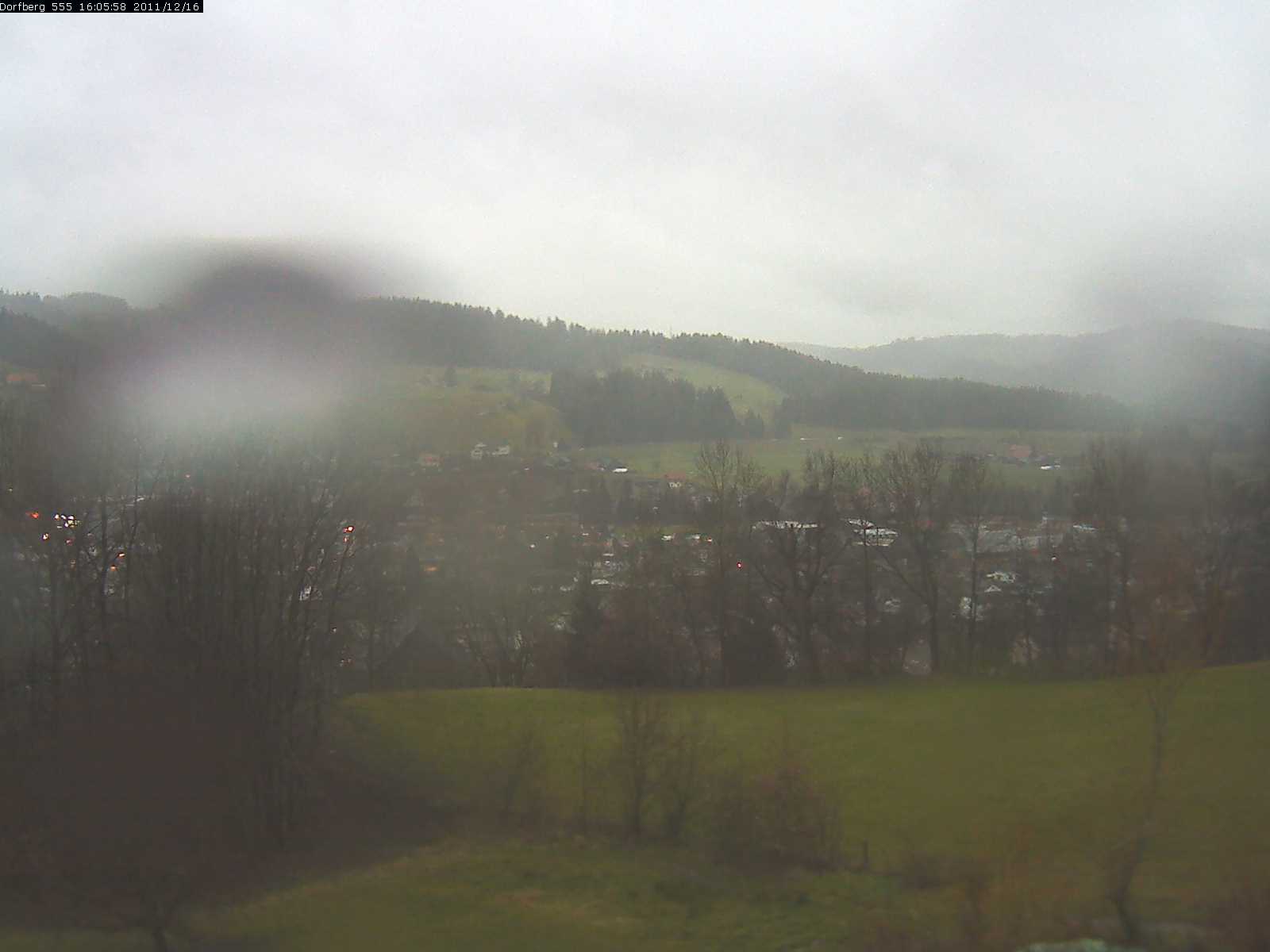 Webcam-Bild: Aussicht vom Dorfberg in Langnau 20111216-160600