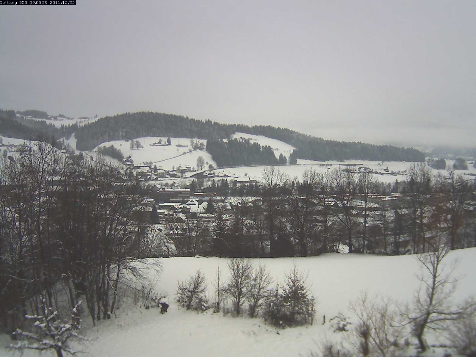 Webcam-Bild: Aussicht vom Dorfberg in Langnau 20111222-090600