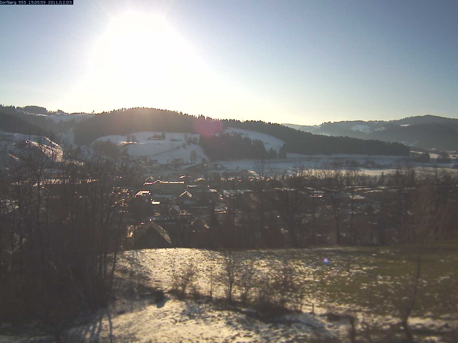 Webcam-Bild: Aussicht vom Dorfberg in Langnau 20111225-150600