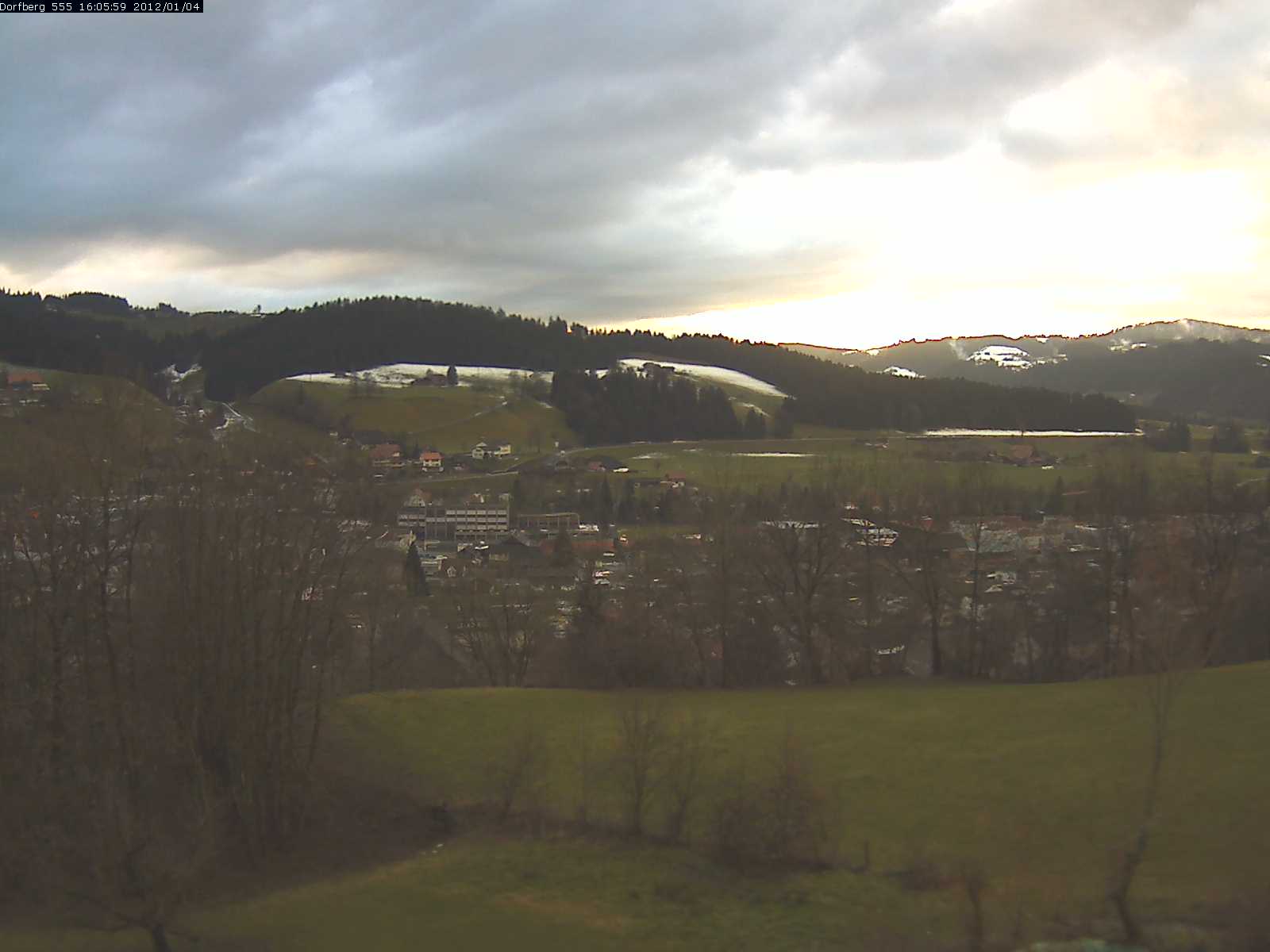 Webcam-Bild: Aussicht vom Dorfberg in Langnau 20120104-160600
