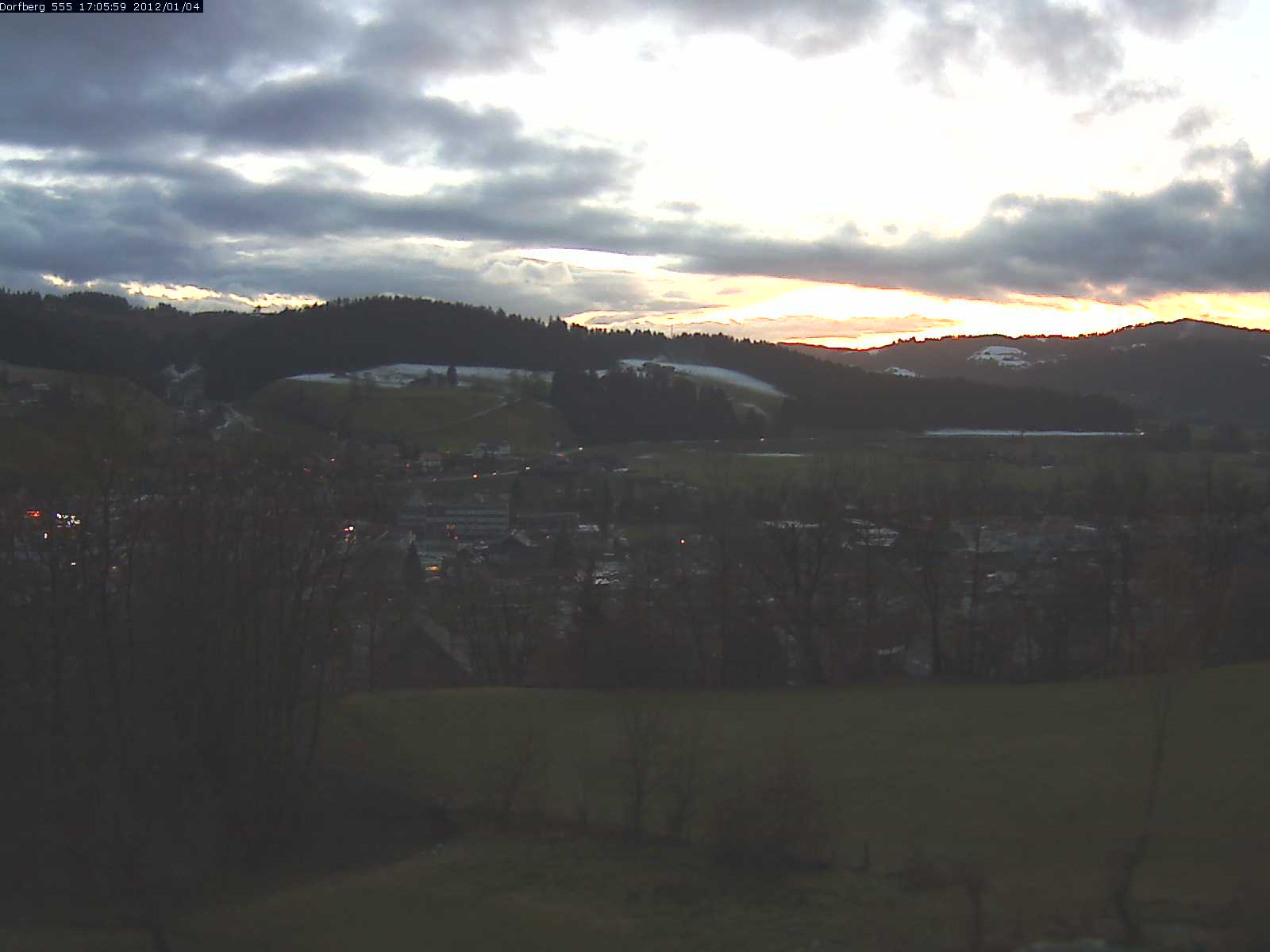 Webcam-Bild: Aussicht vom Dorfberg in Langnau 20120104-170600
