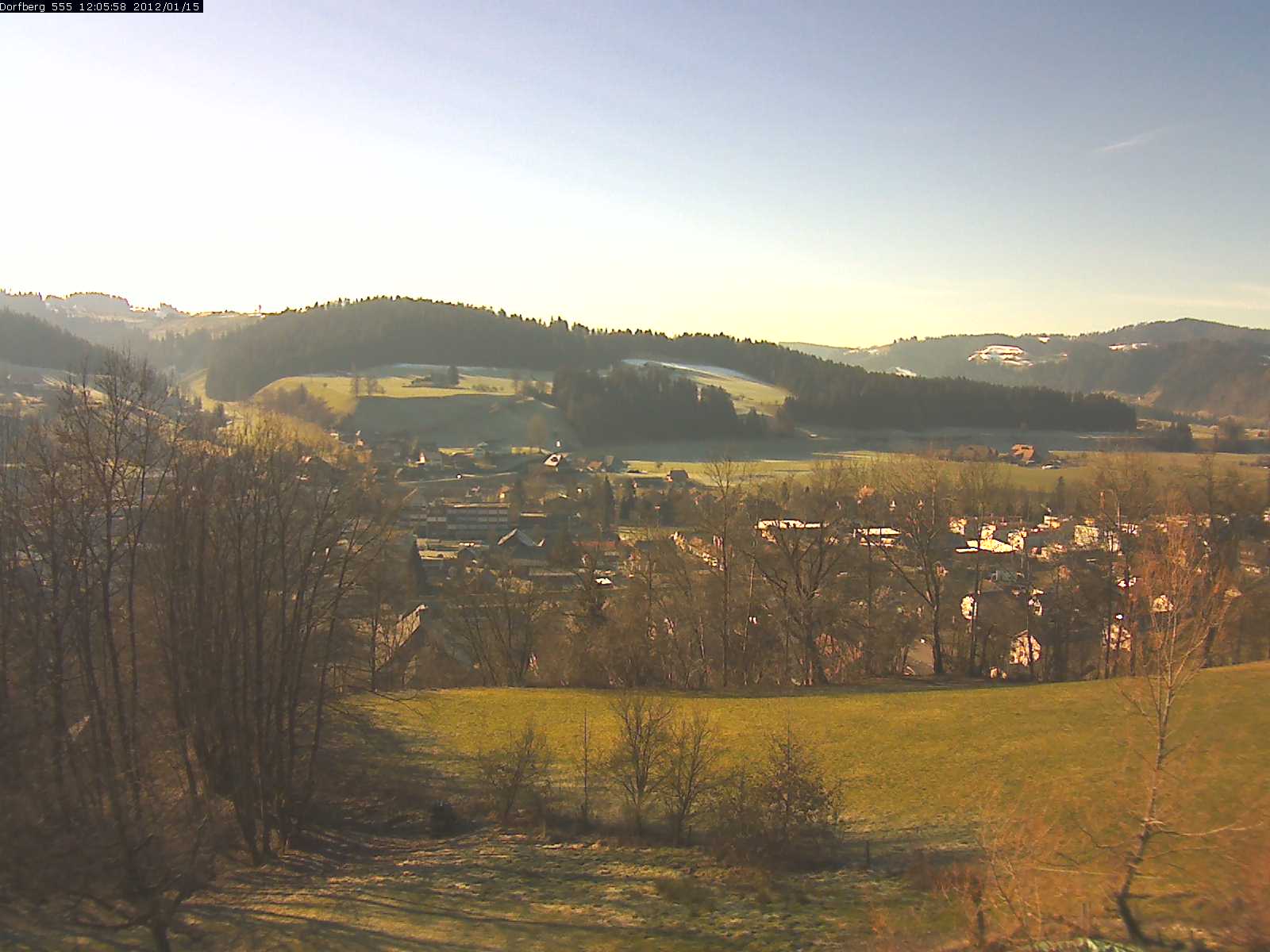 Webcam-Bild: Aussicht vom Dorfberg in Langnau 20120115-120600