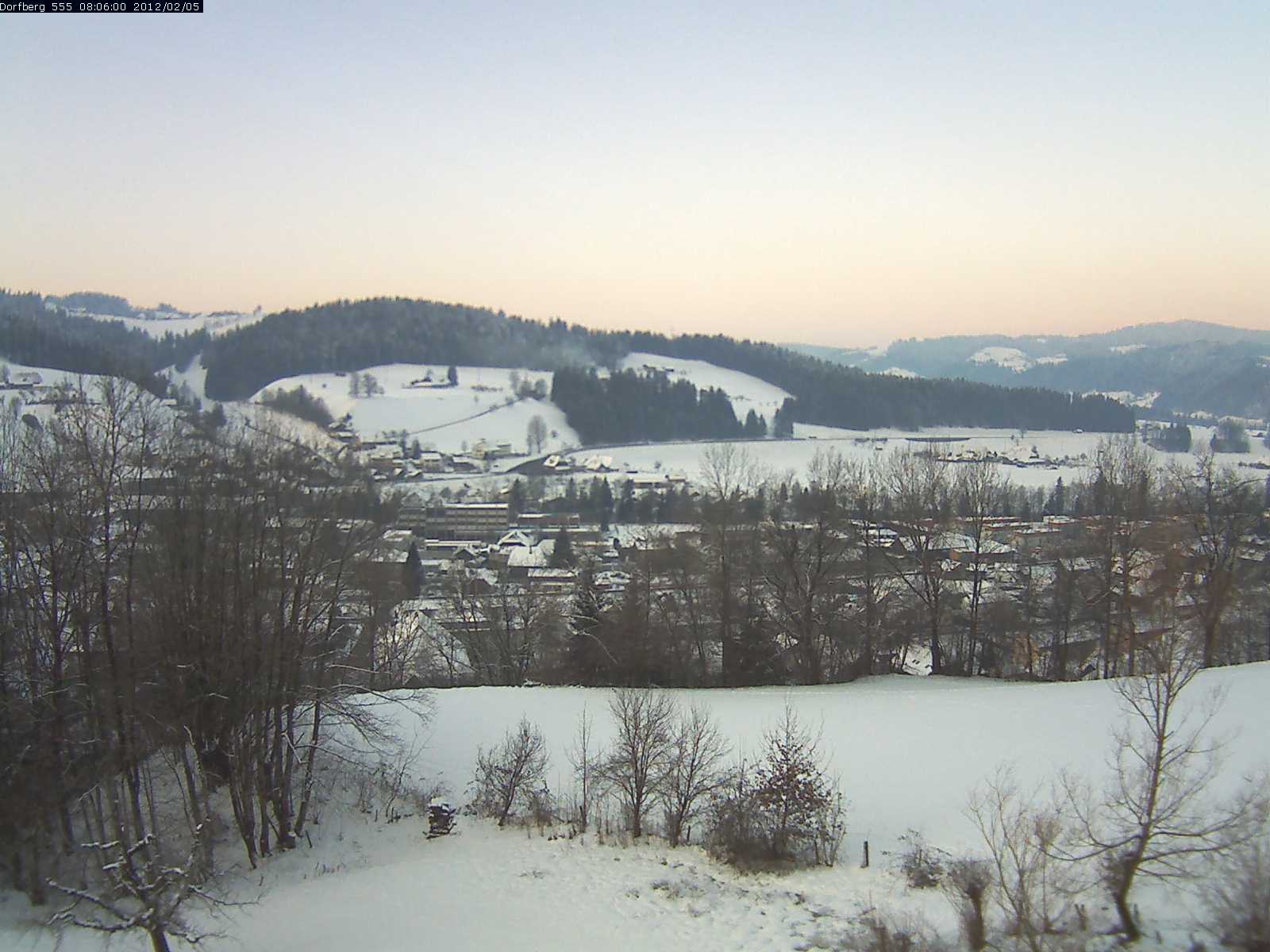 Webcam-Bild: Aussicht vom Dorfberg in Langnau 20120205-080600