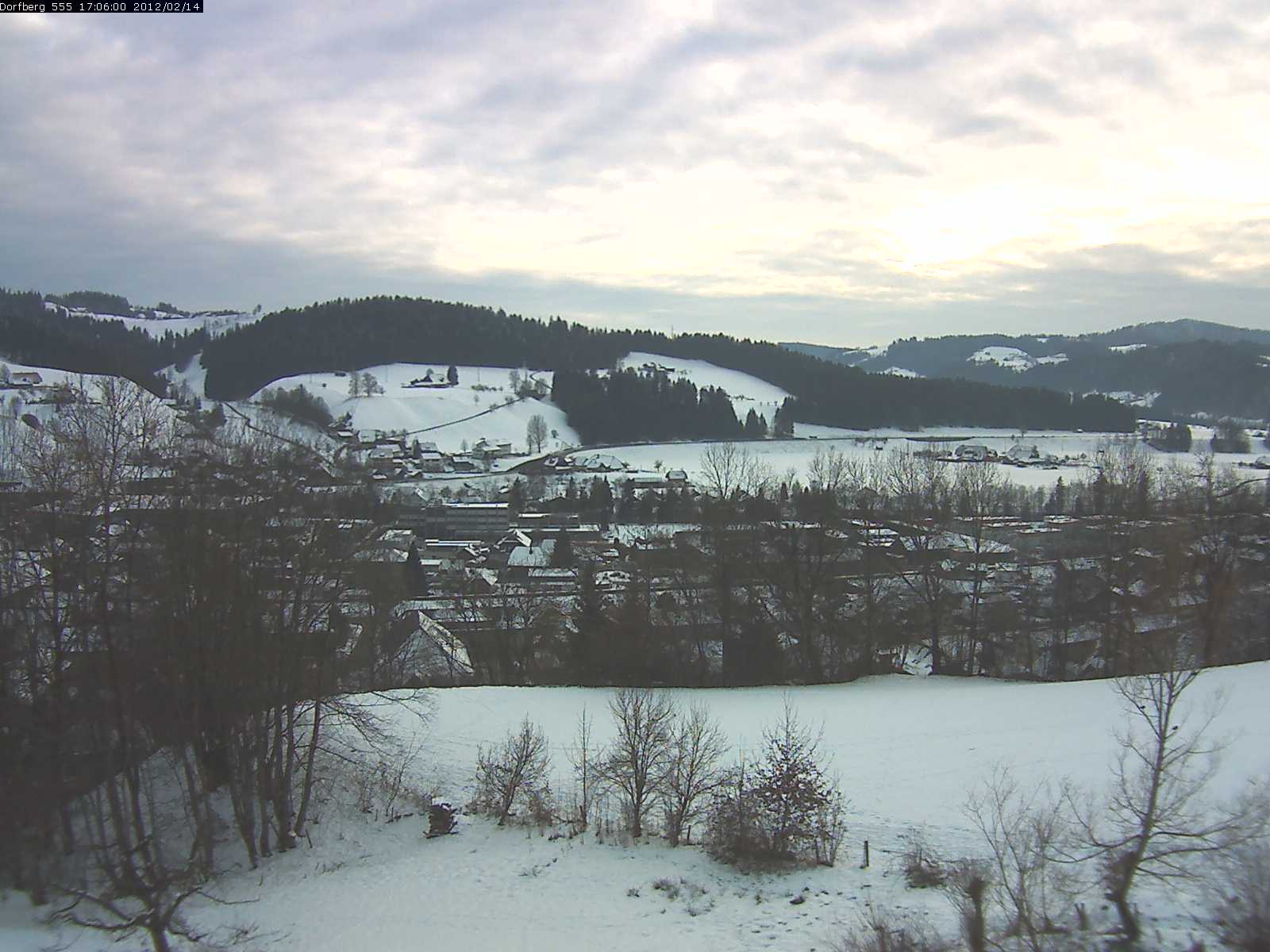 Webcam-Bild: Aussicht vom Dorfberg in Langnau 20120214-170600