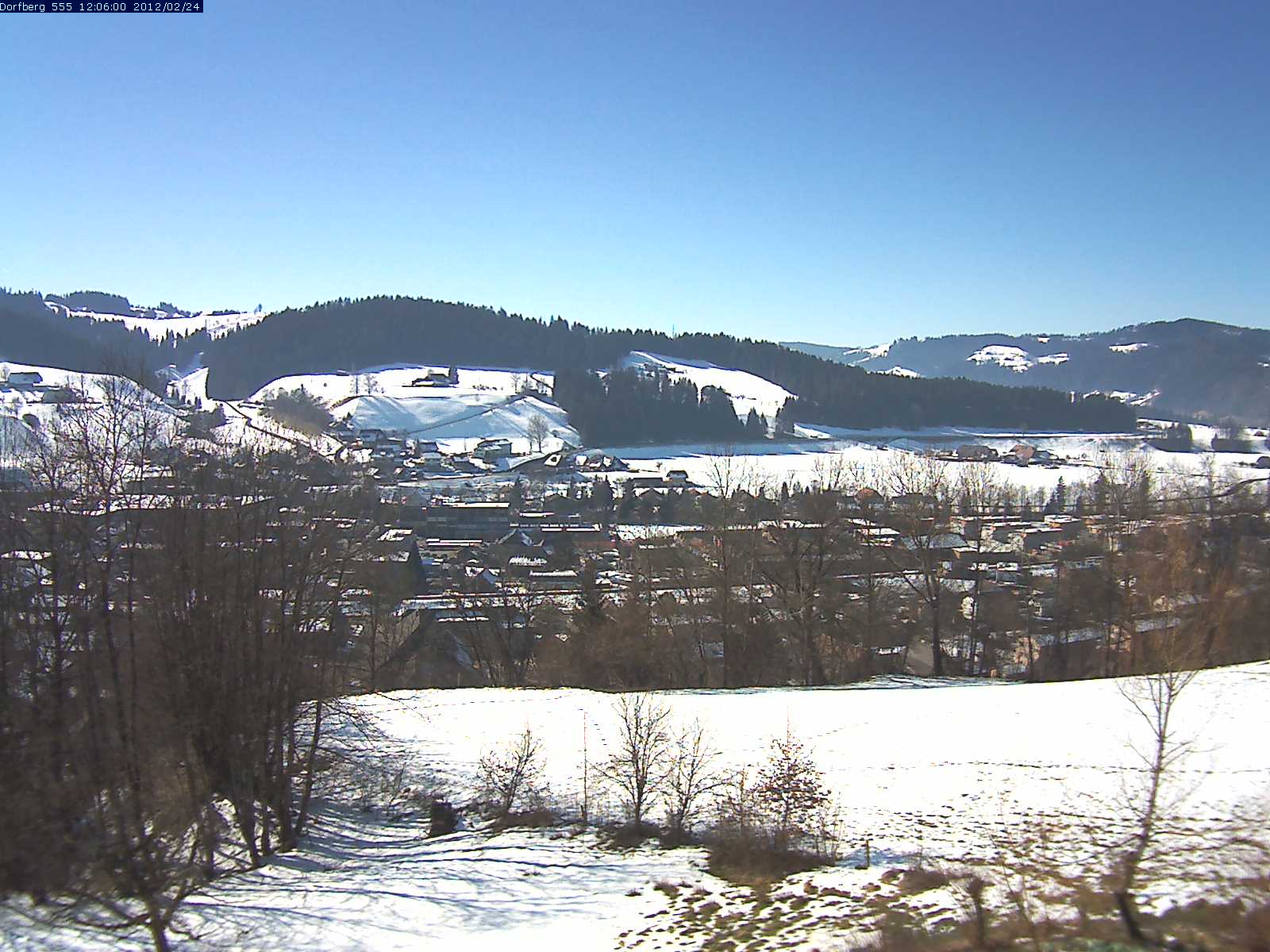Webcam-Bild: Aussicht vom Dorfberg in Langnau 20120224-120600