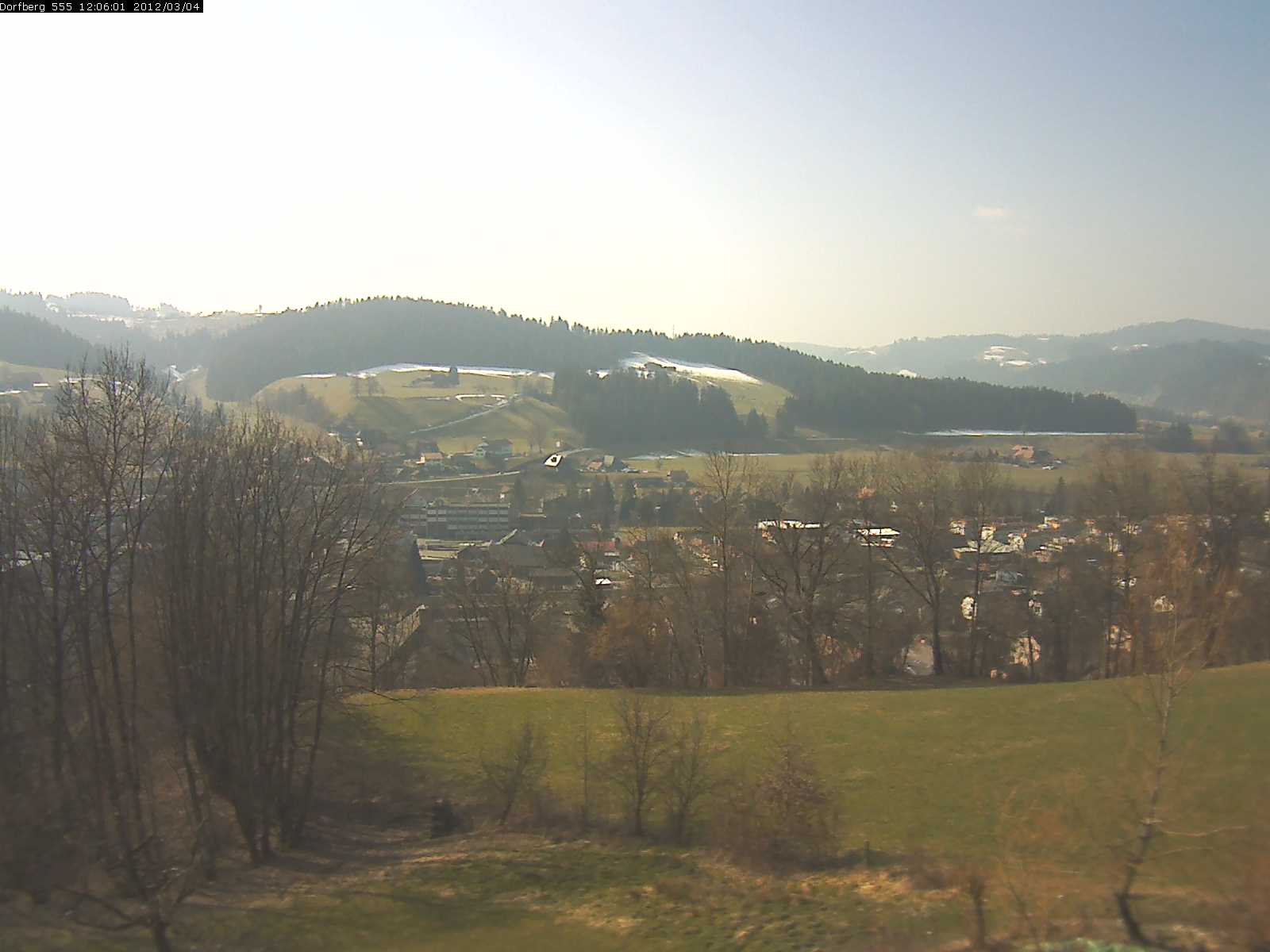 Webcam-Bild: Aussicht vom Dorfberg in Langnau 20120304-120600