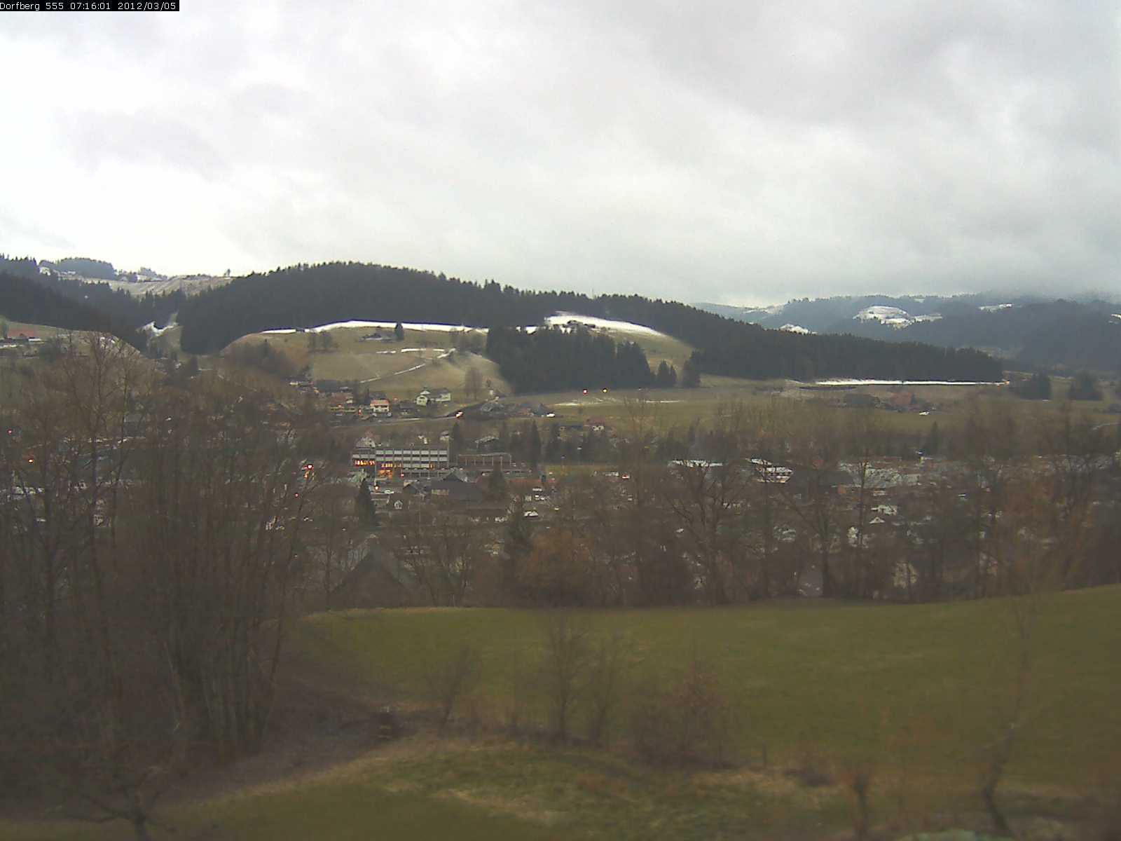 Webcam-Bild: Aussicht vom Dorfberg in Langnau 20120305-071600