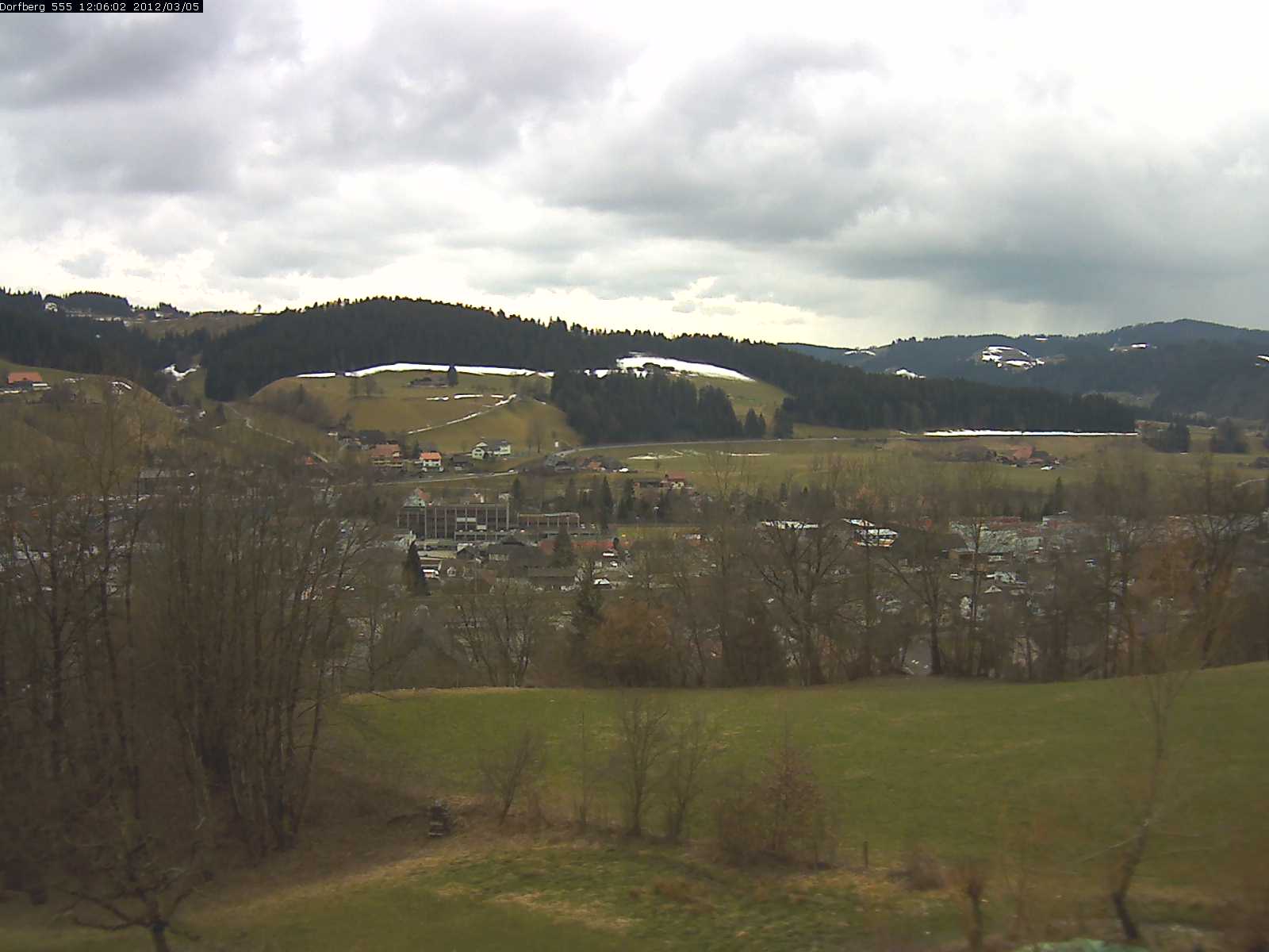 Webcam-Bild: Aussicht vom Dorfberg in Langnau 20120305-120600