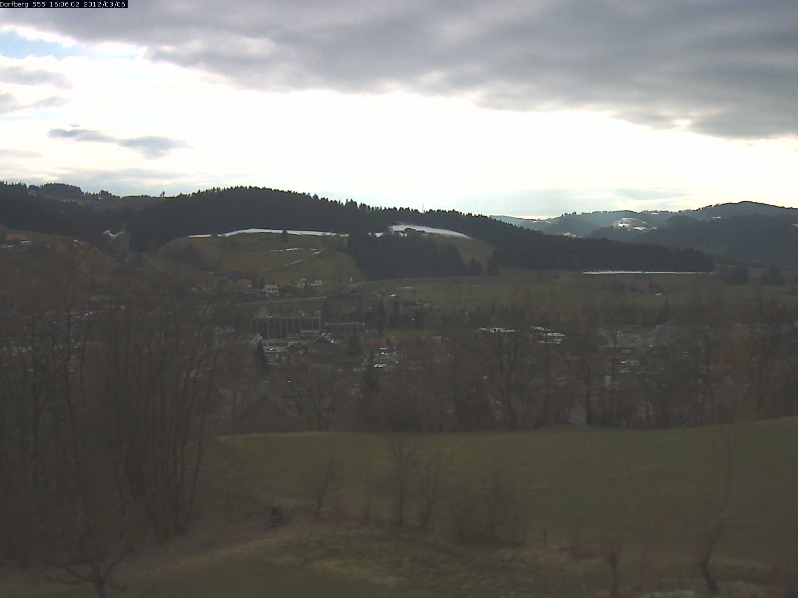 Webcam-Bild: Aussicht vom Dorfberg in Langnau 20120306-160600